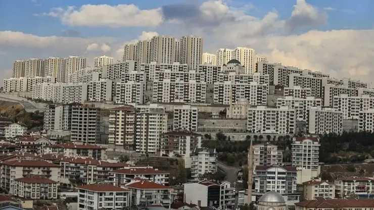 Sahte konut ilanlarıyla 25 milyonluk vurgun: 13 şüpheli yakalandı